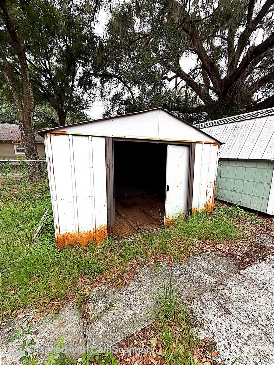 118 W Drew St Property Photo 53