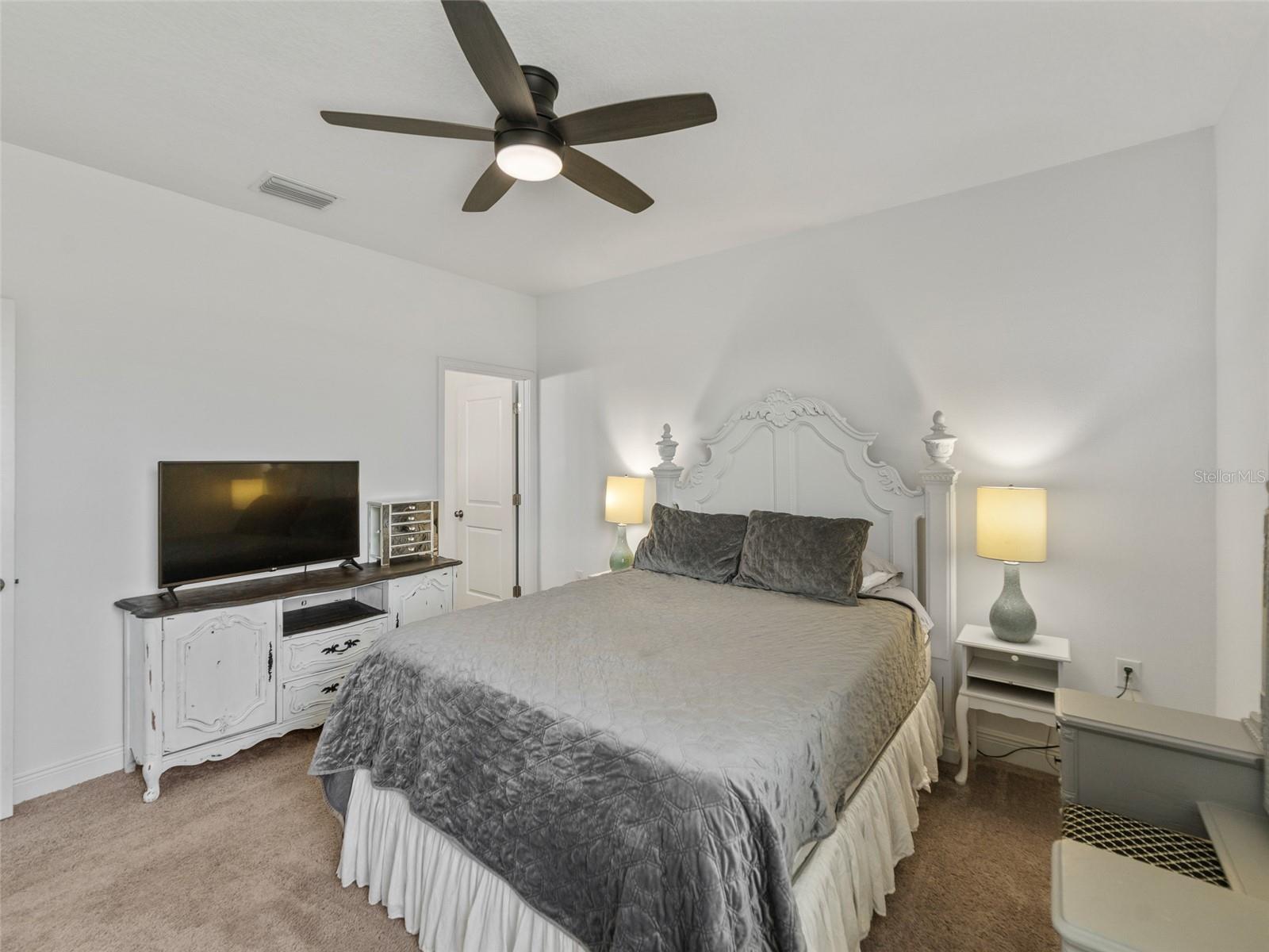 1220 Florablu Dr Property Photo 38
