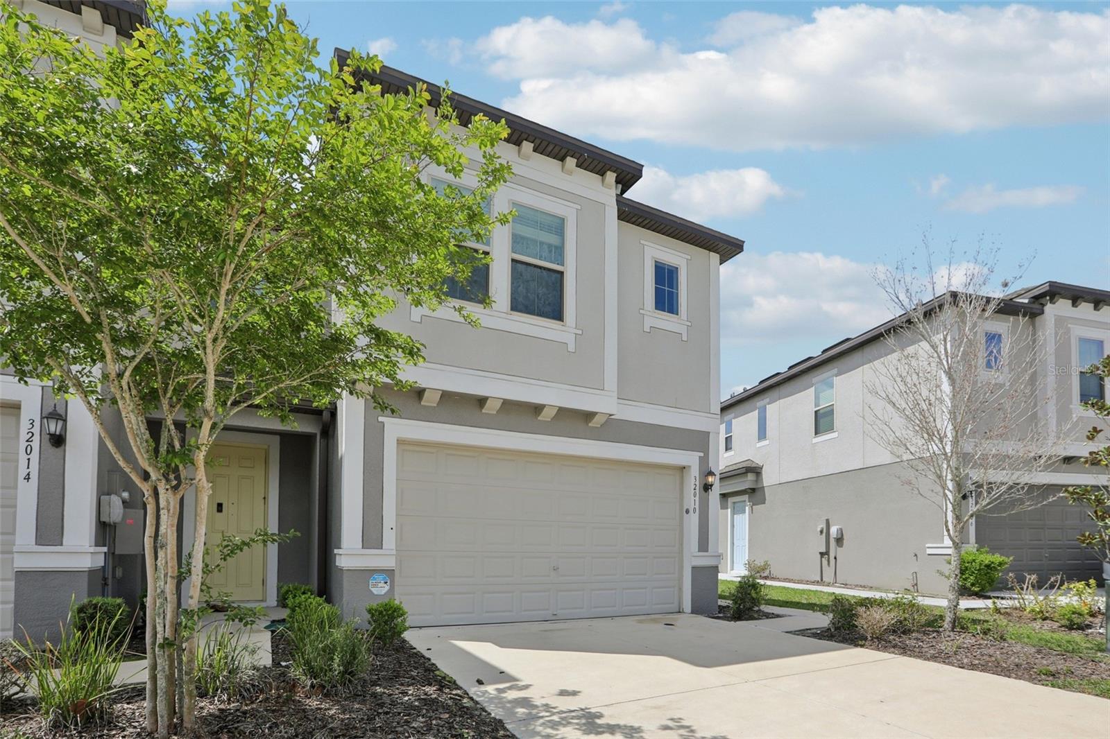 32010 Blue Passing Loop Property Photo 1