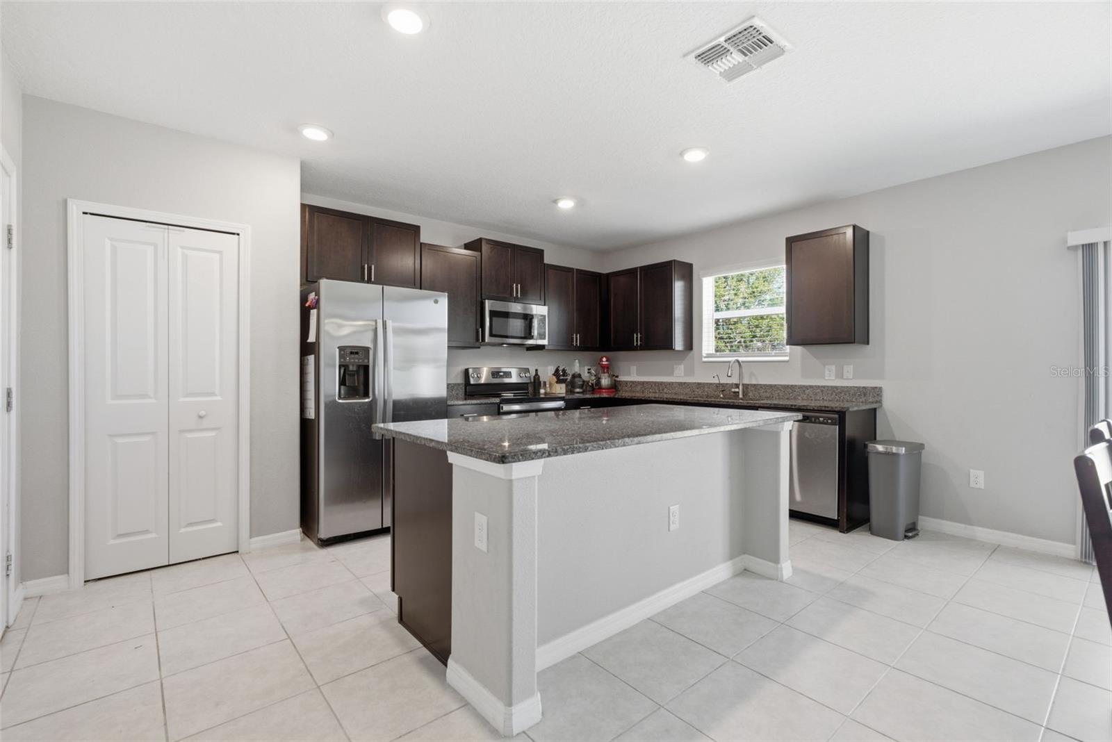 13380 Great Plains Dr Property Photo 16