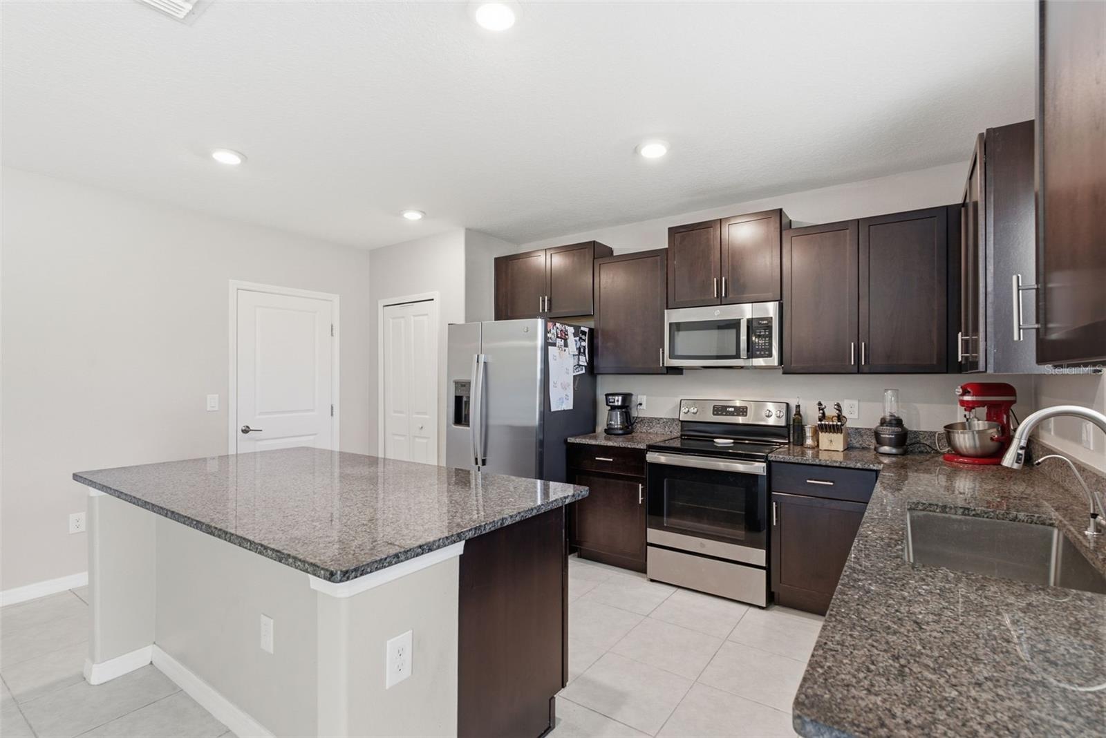 13380 Great Plains Dr Property Photo 17