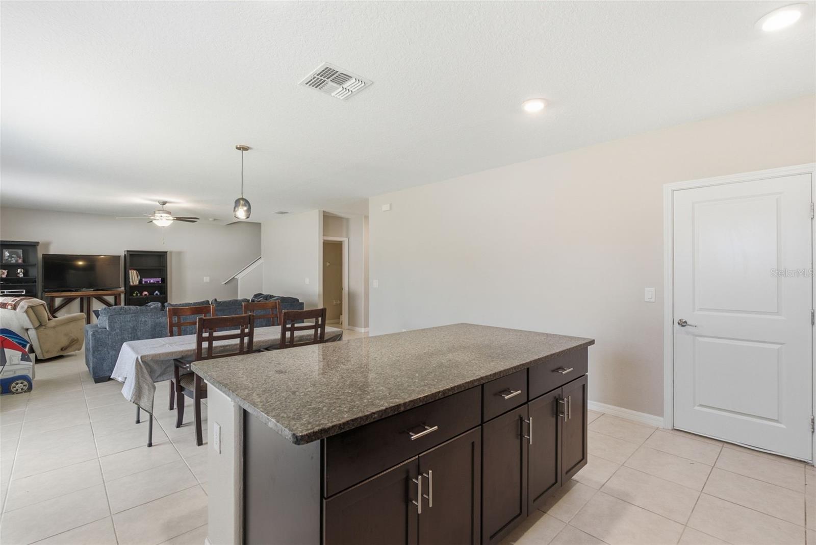 13380 Great Plains Dr Property Photo 20