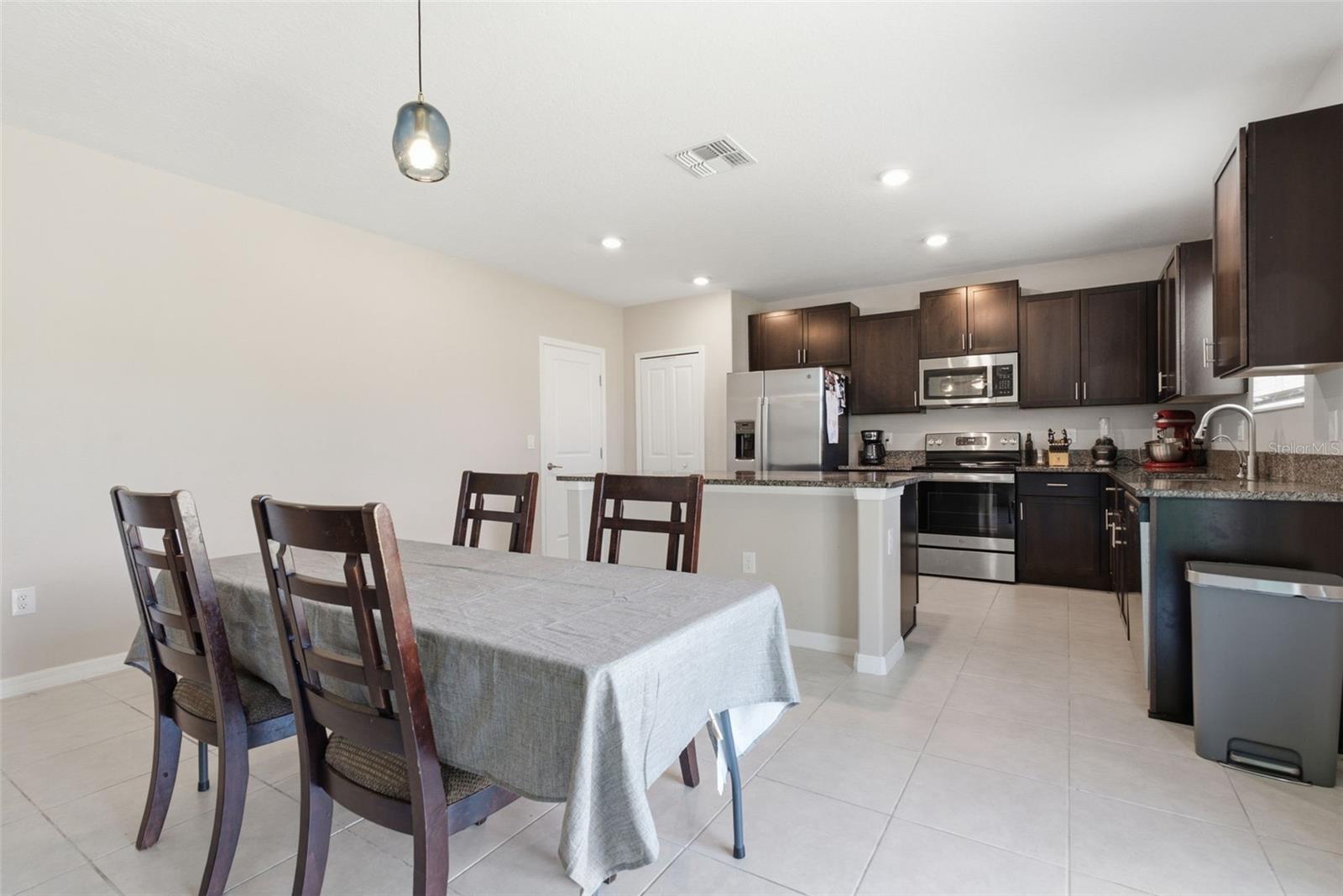13380 Great Plains Dr Property Photo 25