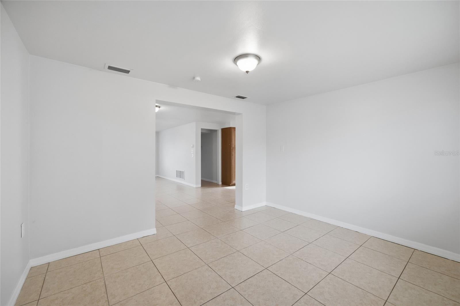 3029 Huntington Rd Property Photo 9