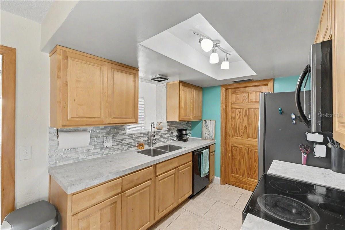 18 Concord Dr Property Photo 19
