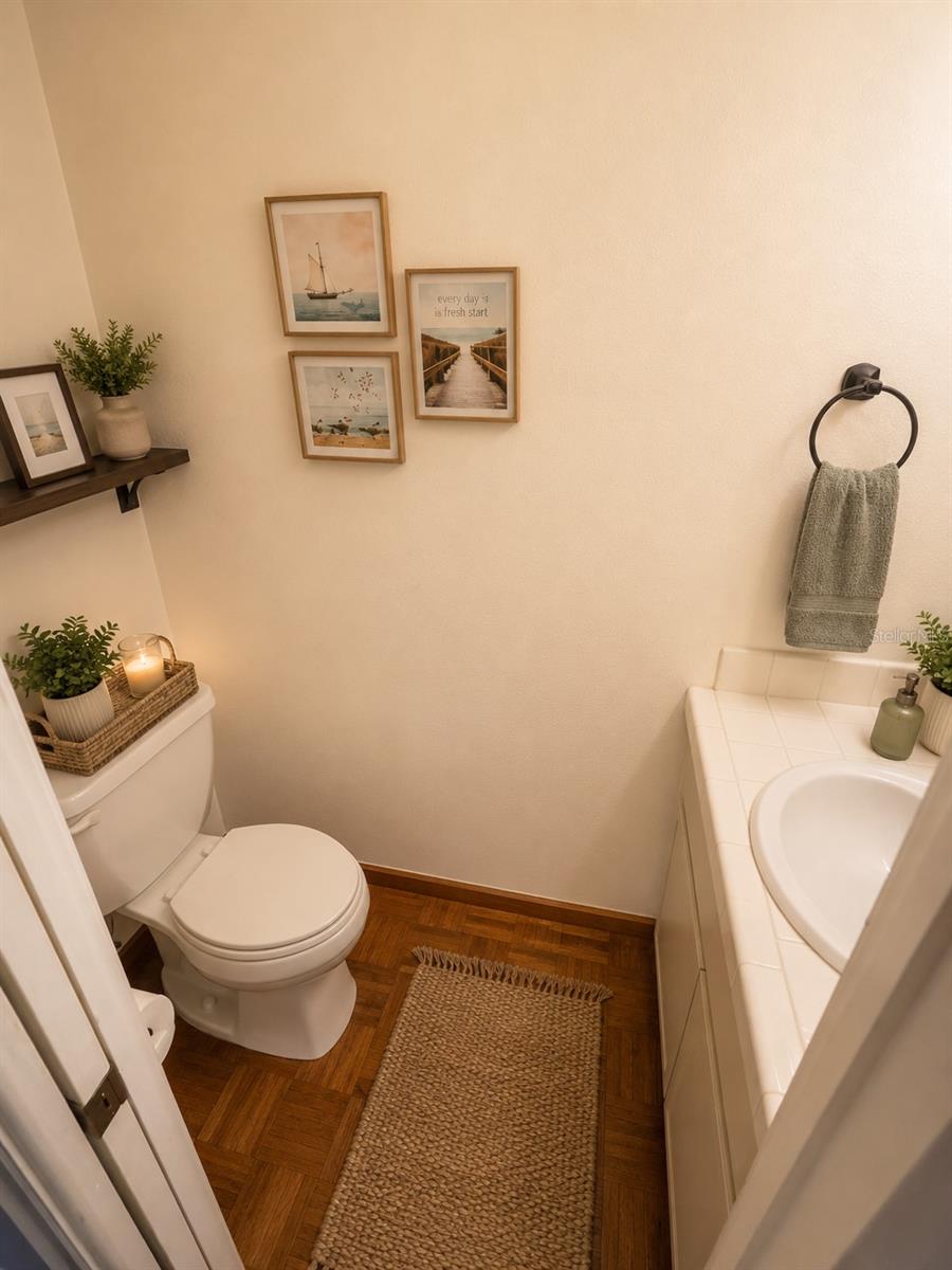 705 Bough Ave Property Photo 4