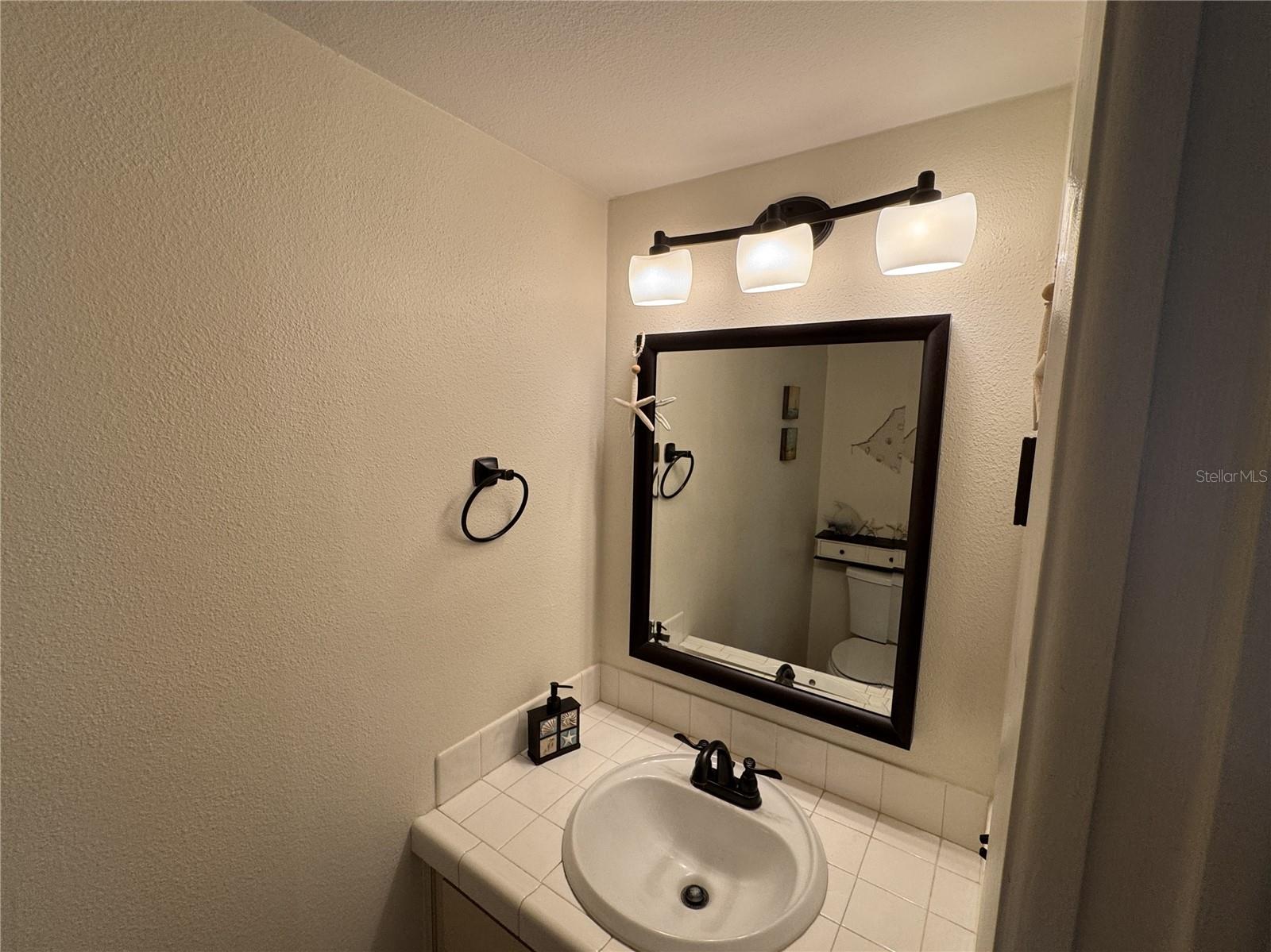 705 Bough Ave Property Photo 24