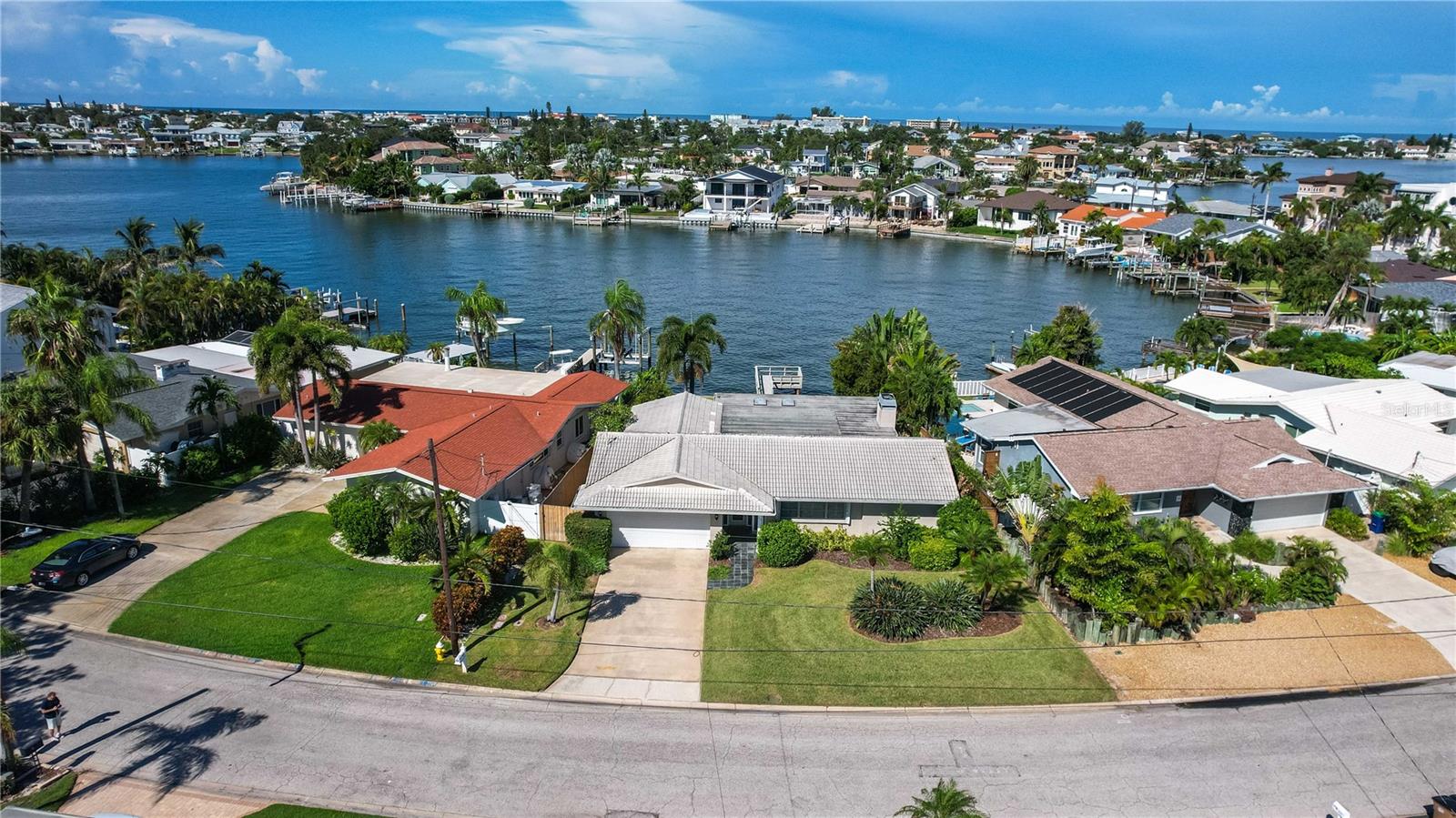 513 Harbor Dr N Property Photo 1