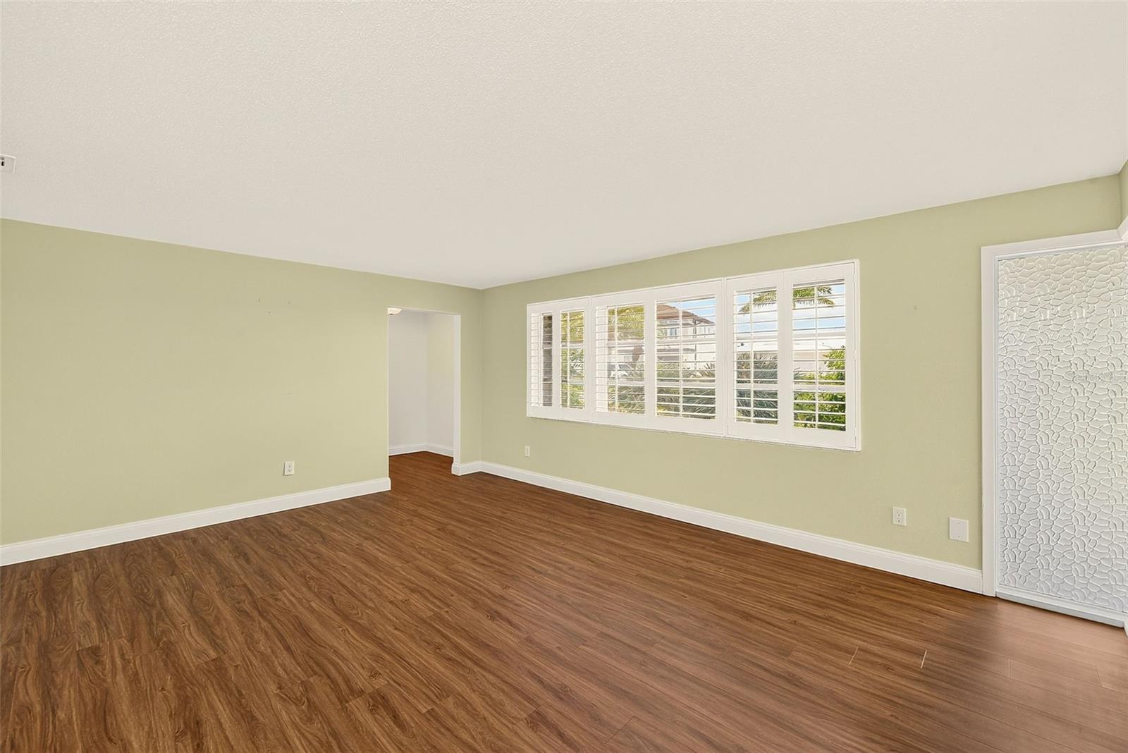 513 Harbor Dr N Property Photo 6
