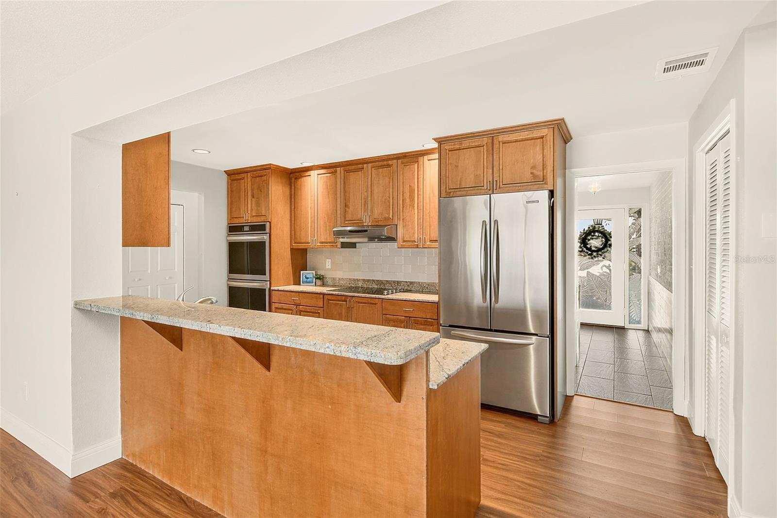 513 Harbor Dr N Property Photo 8