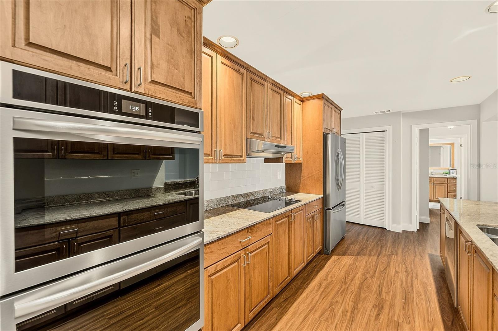 513 Harbor Dr N Property Photo 12