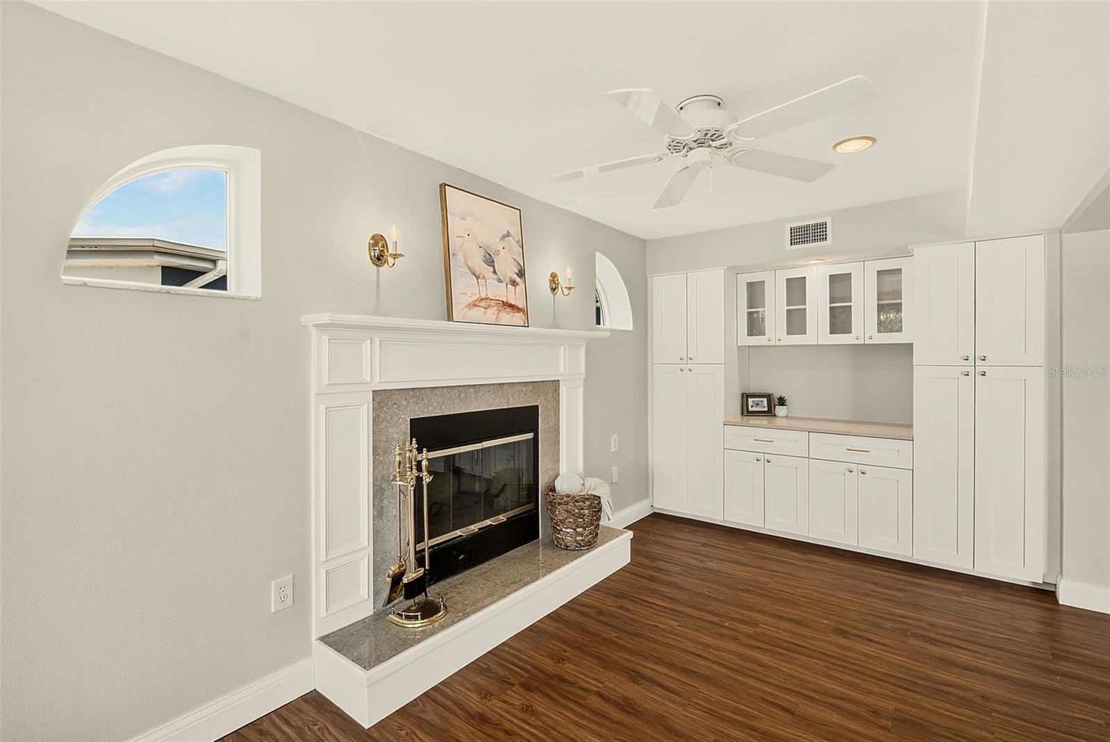 513 Harbor Dr N Property Photo 17