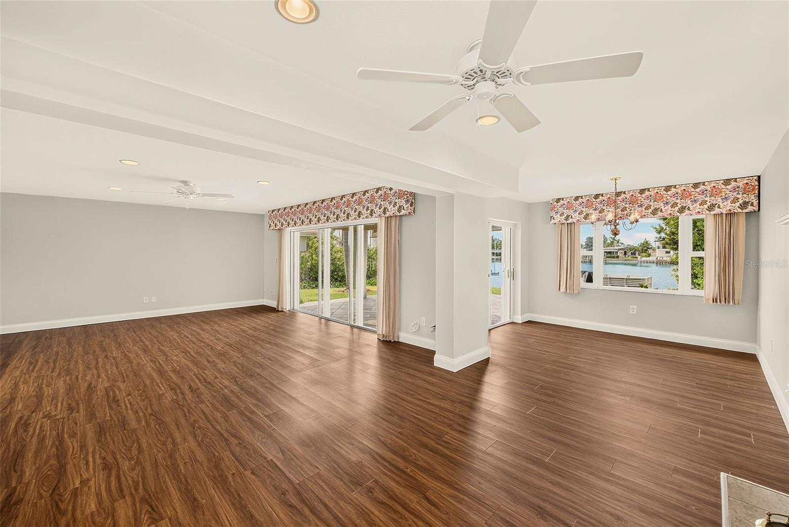 513 Harbor Dr N Property Photo 20
