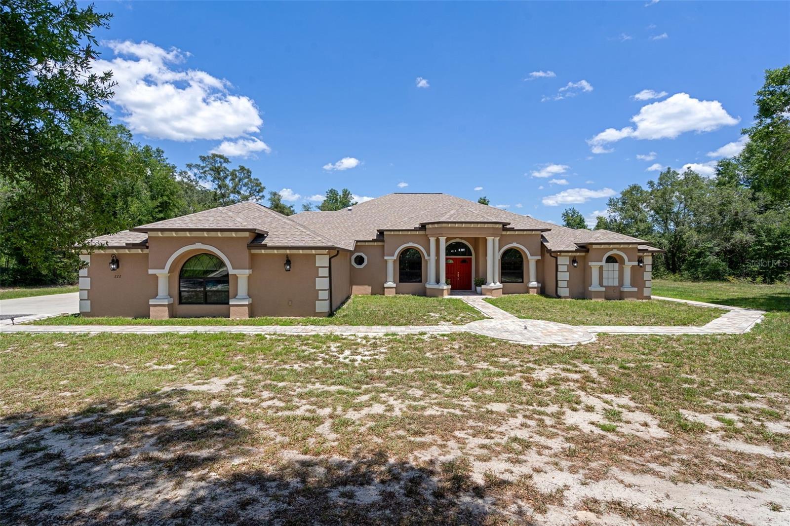 222 Suncoast Blvd Property Photo 6