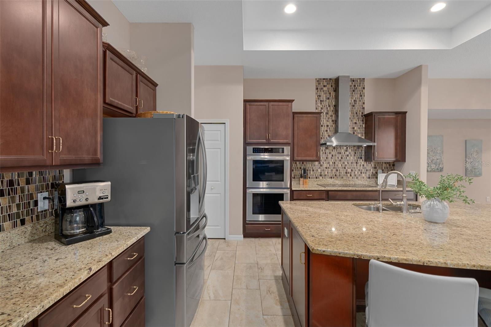 222 Suncoast Blvd Property Photo 23