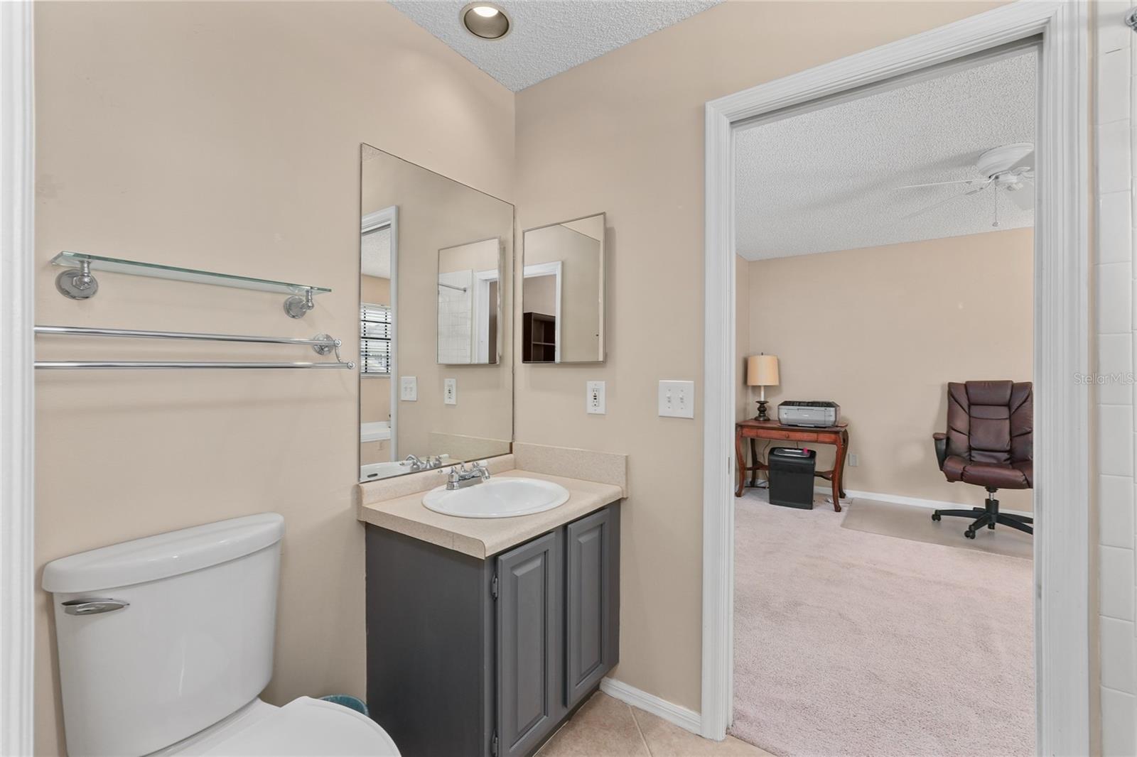 12709 Burmah Ct Property Photo 18