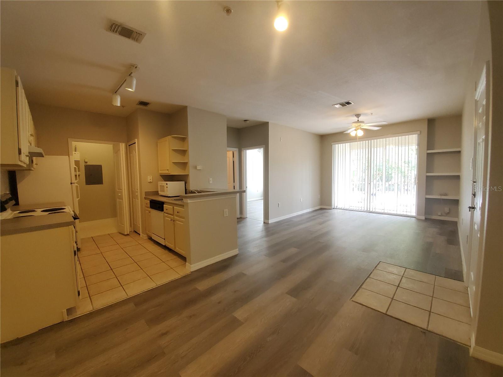 5807 Legacy Crescent Pl #201 Property Photo 2