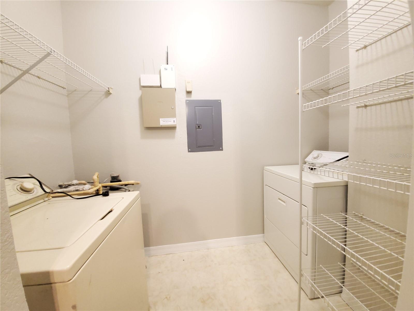5807 Legacy Crescent Pl #201 Property Photo 8