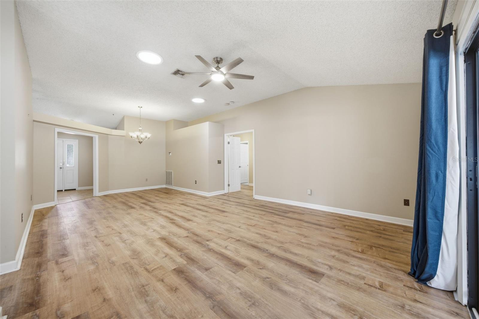 2023 Darlington Oak Dr Property Photo 18