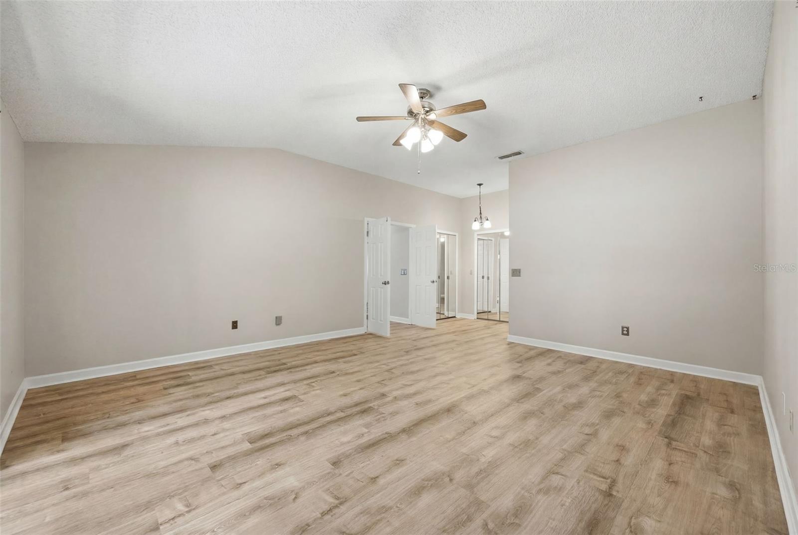 2023 Darlington Oak Dr Property Photo 27