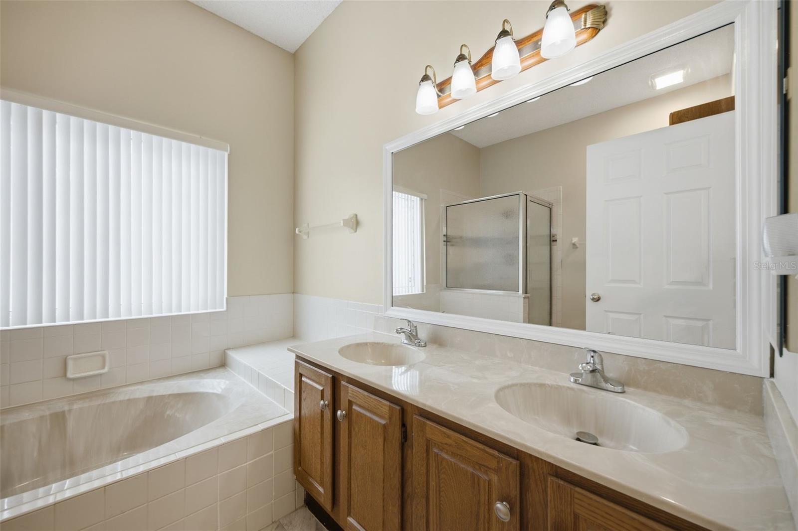 2023 Darlington Oak Dr Property Photo 32