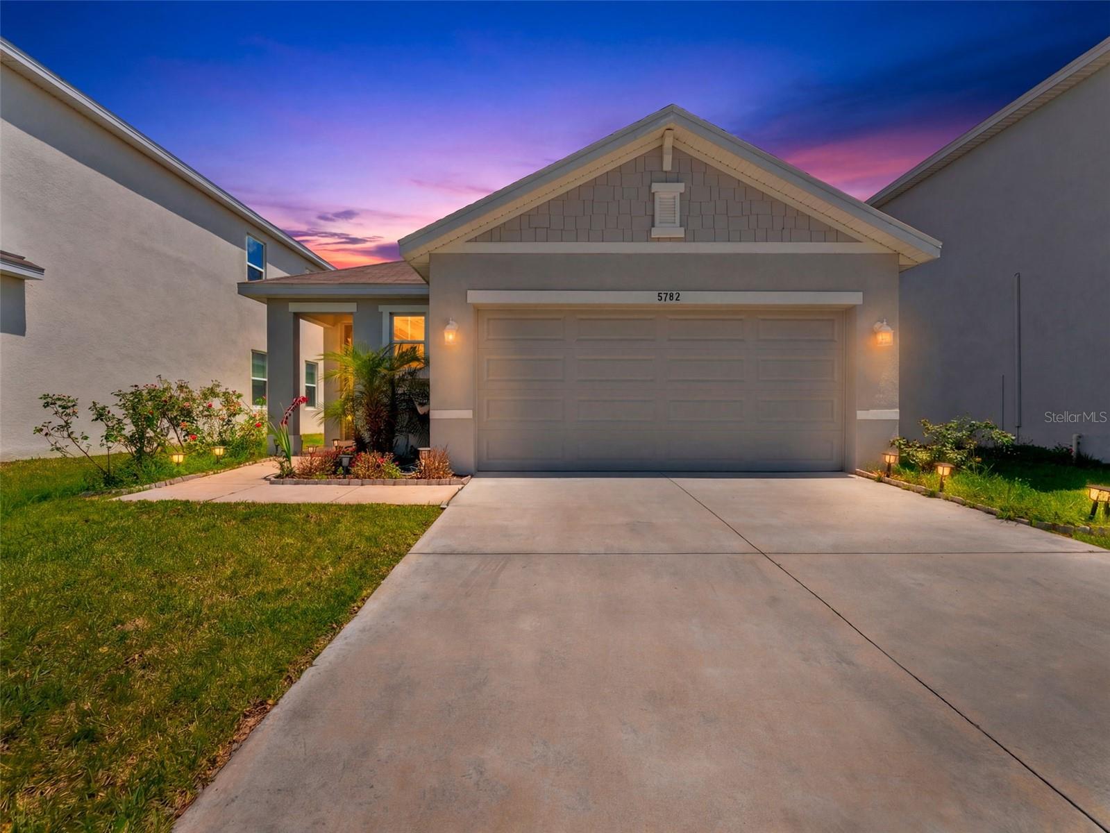5782 HOLLINGWORTH TRL Property Photo 1