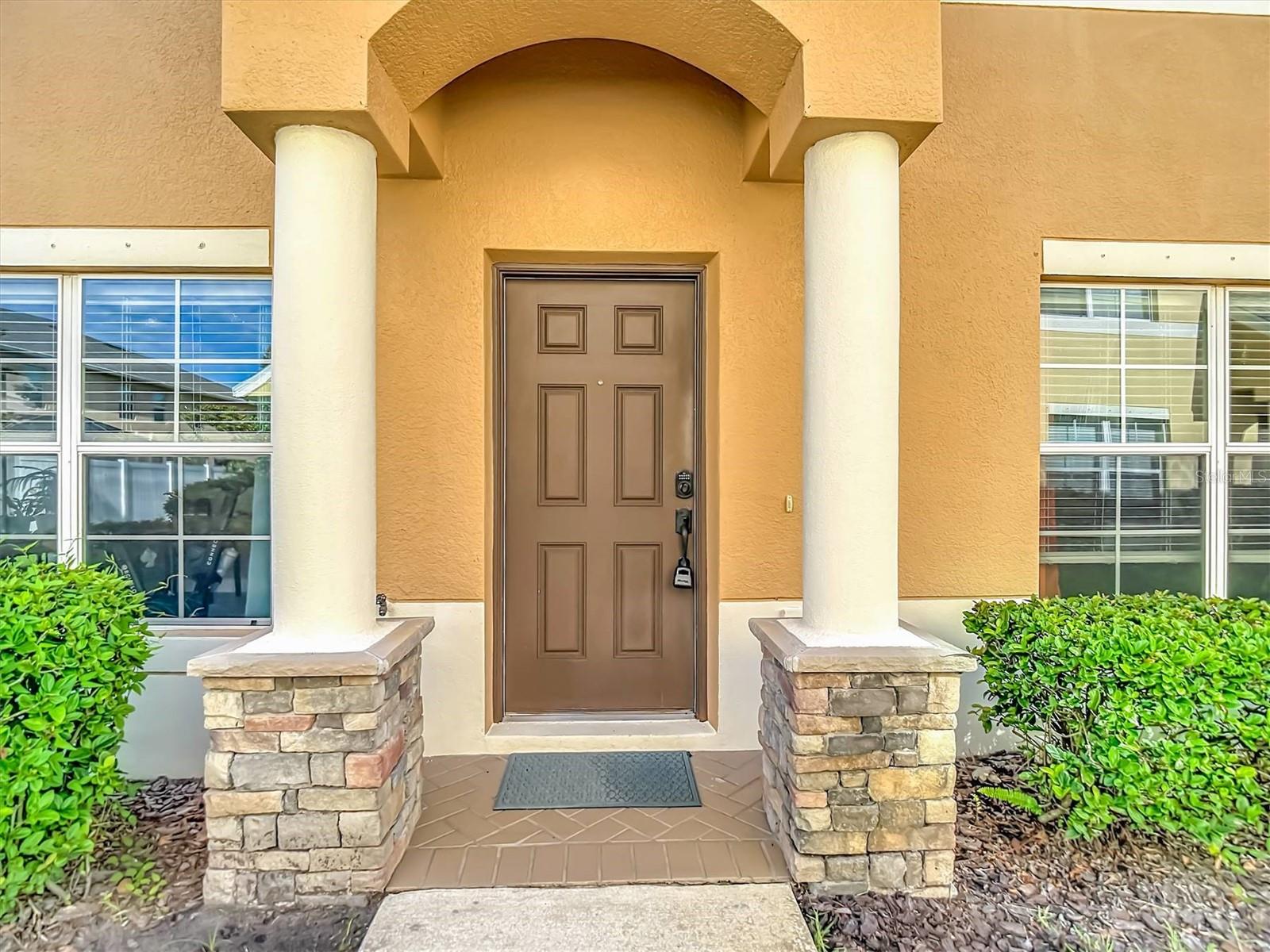 9838 Trumpet Vine Loop Property Photo 2