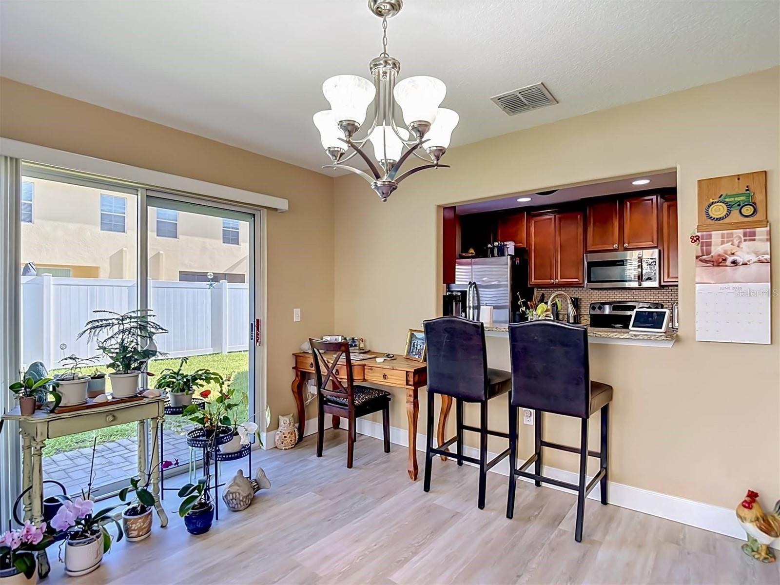 9838 Trumpet Vine Loop Property Photo 11