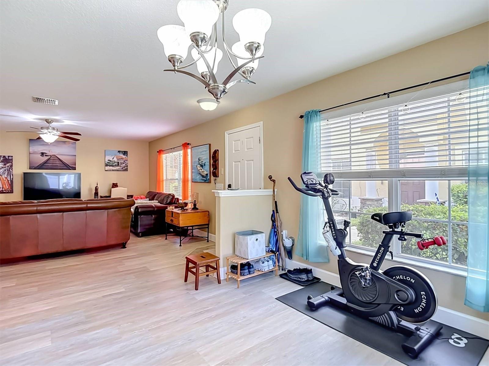9838 Trumpet Vine Loop Property Photo 13