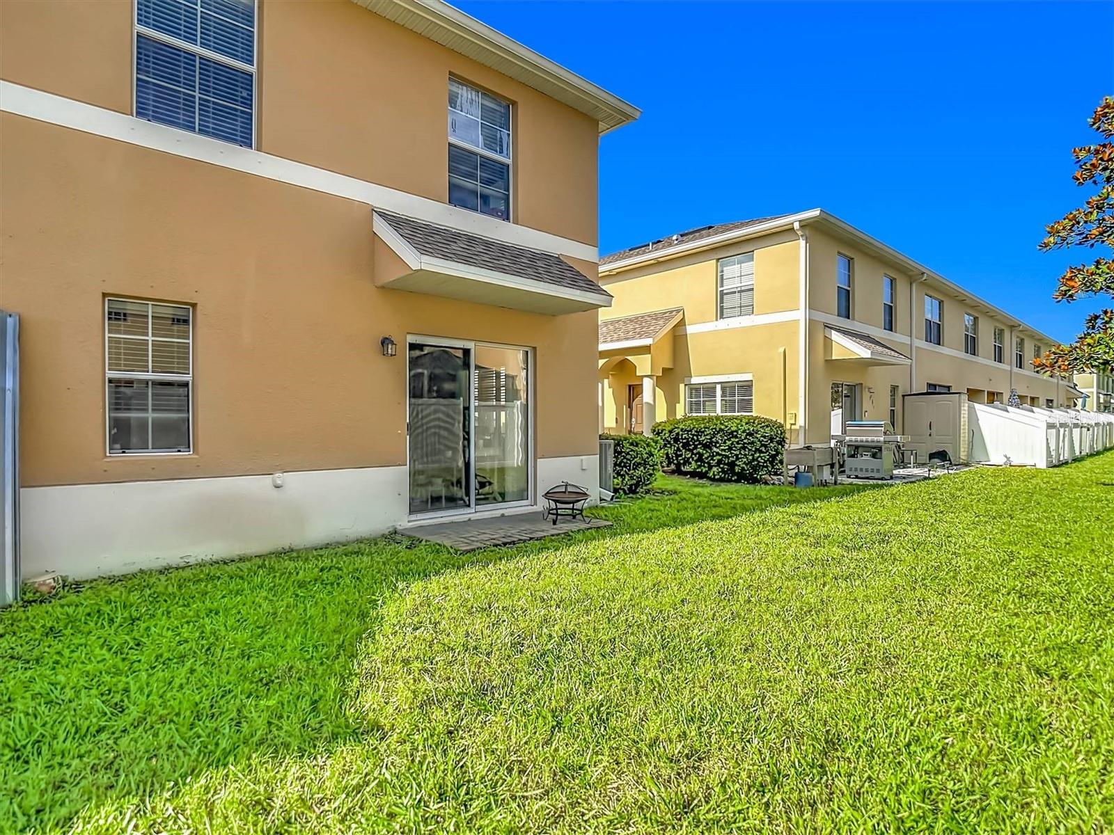 9838 Trumpet Vine Loop Property Photo 40
