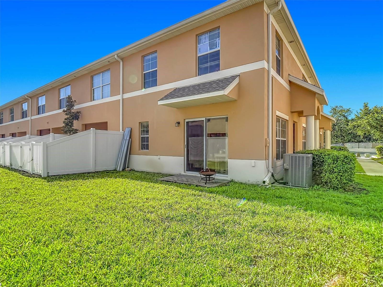 9838 Trumpet Vine Loop Property Photo 41
