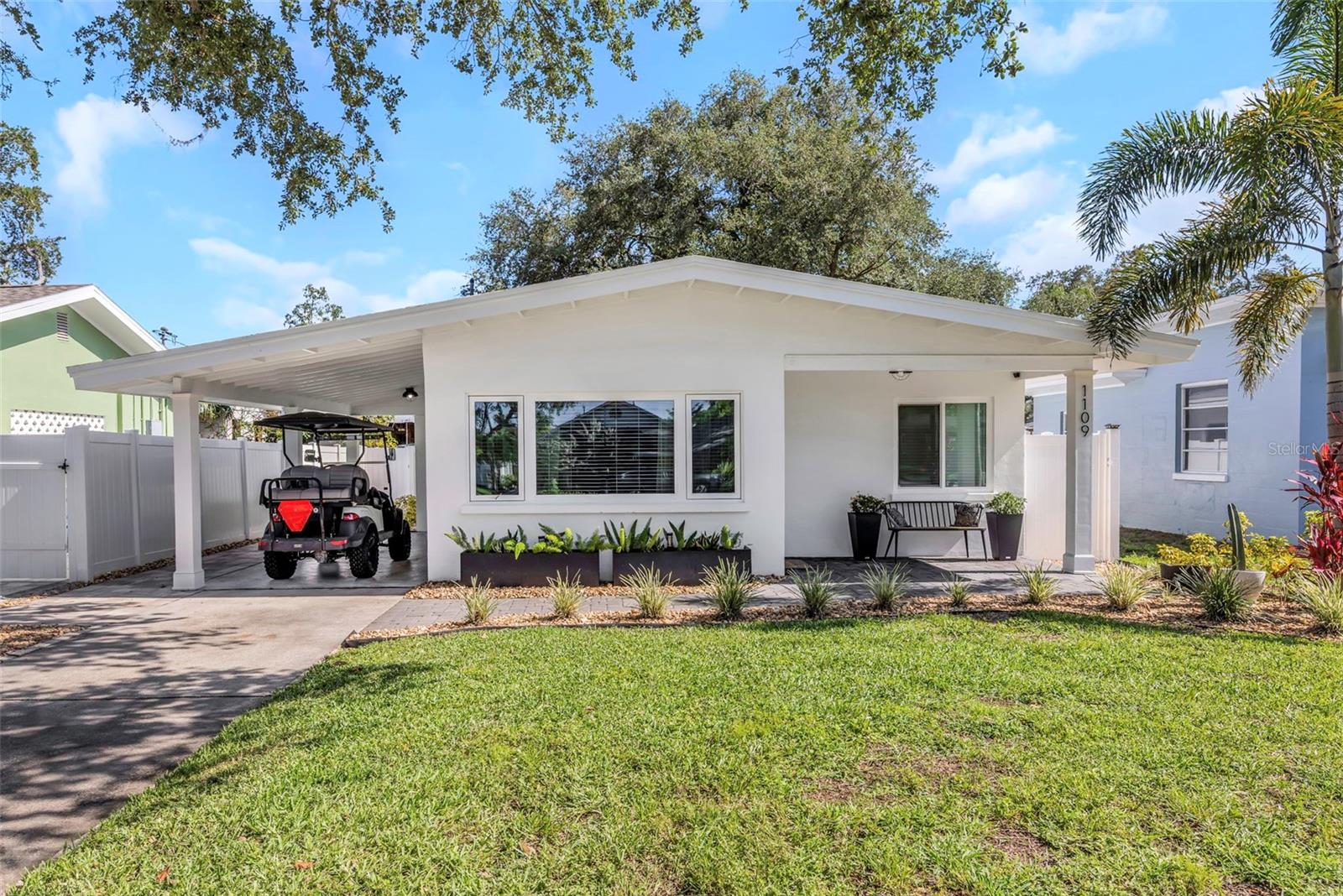 1109 Marine St Property Photo 1