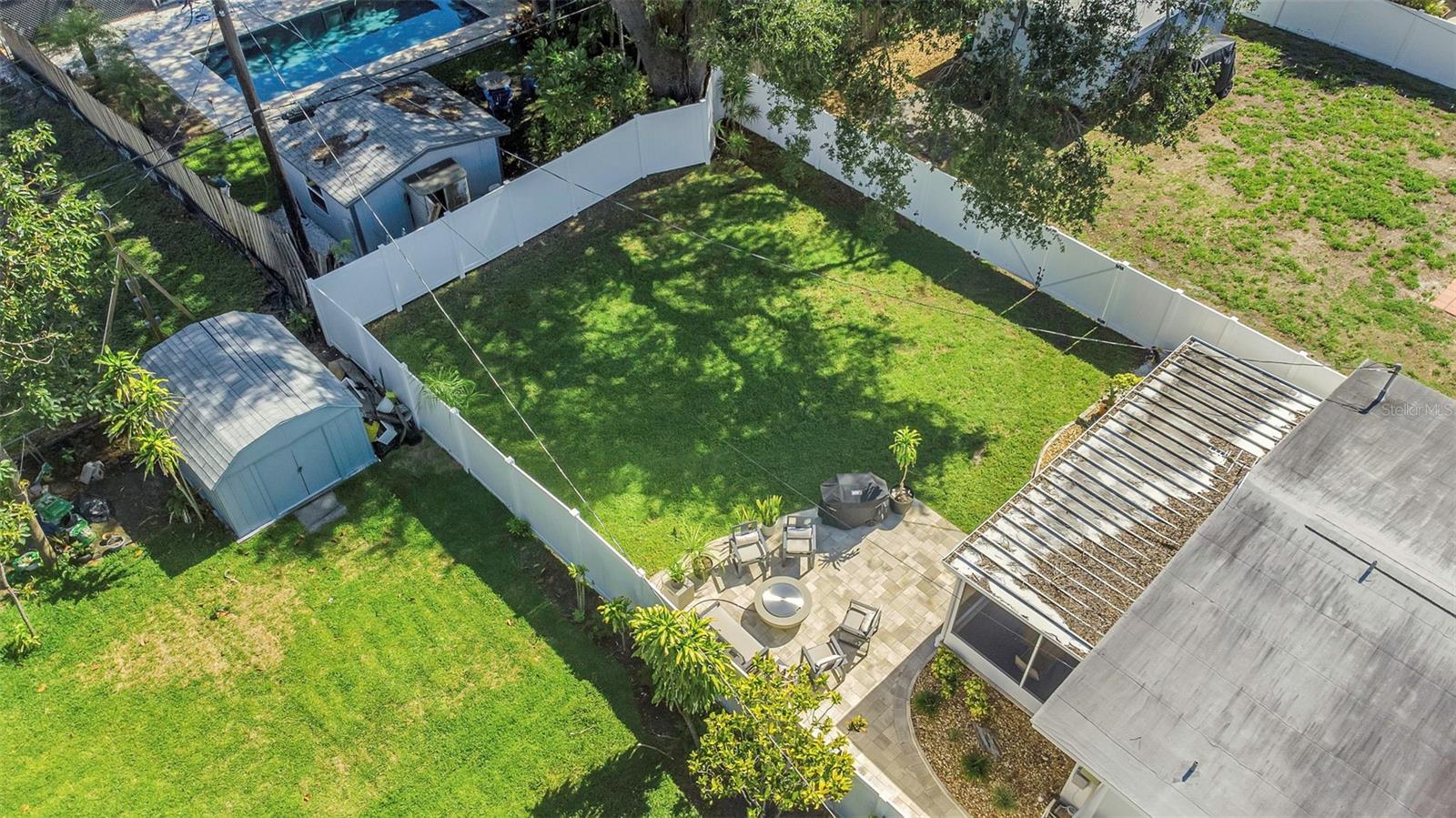 1109 Marine St Property Photo 9