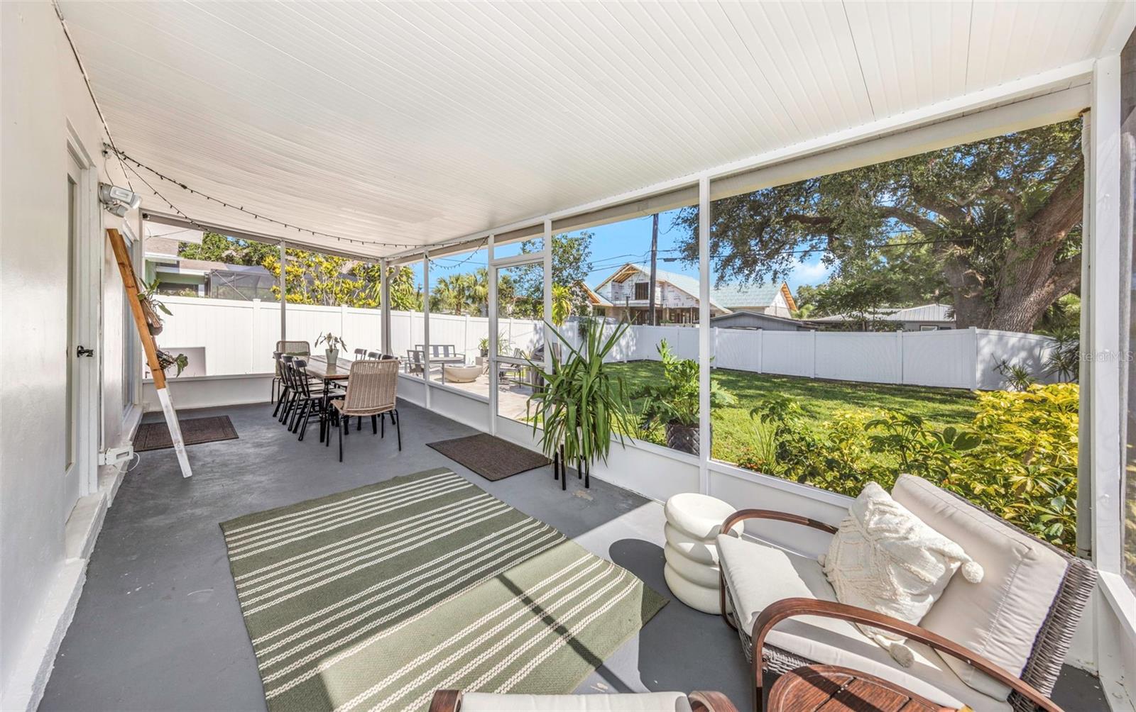 1109 Marine St Property Photo 44