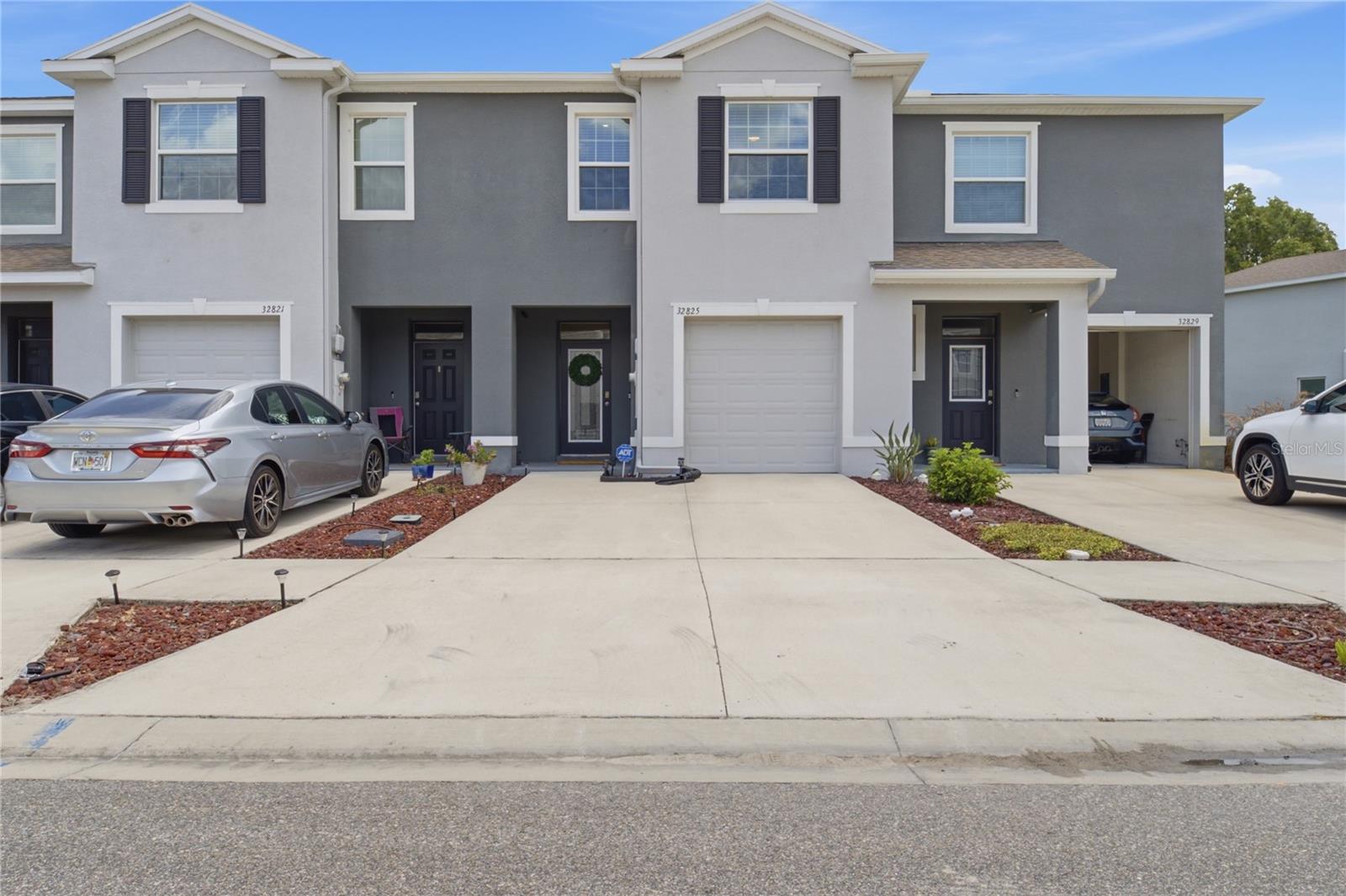 32825 Pez Landing Ln Property Photo 1