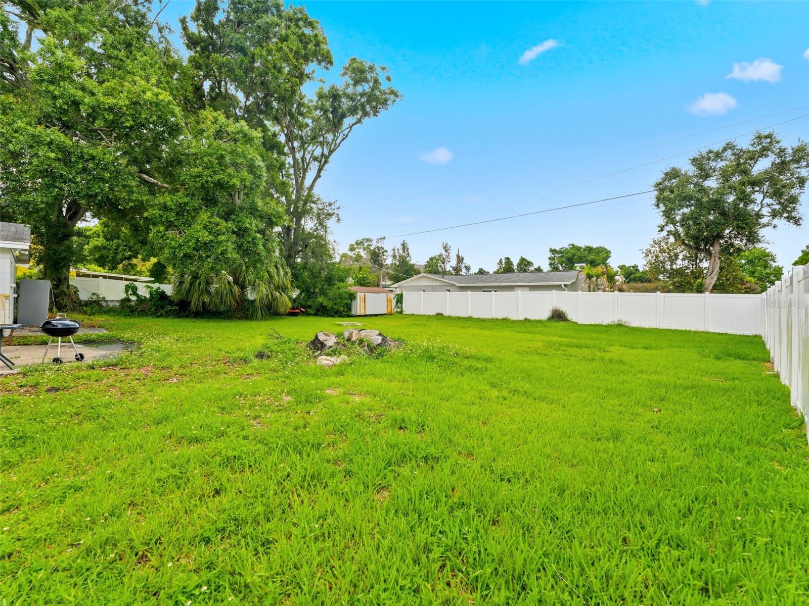 2109 W Erna Dr Property Photo 26