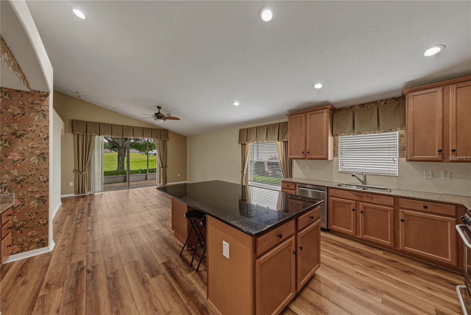 5064 Gevalia Dr Property Photo 15
