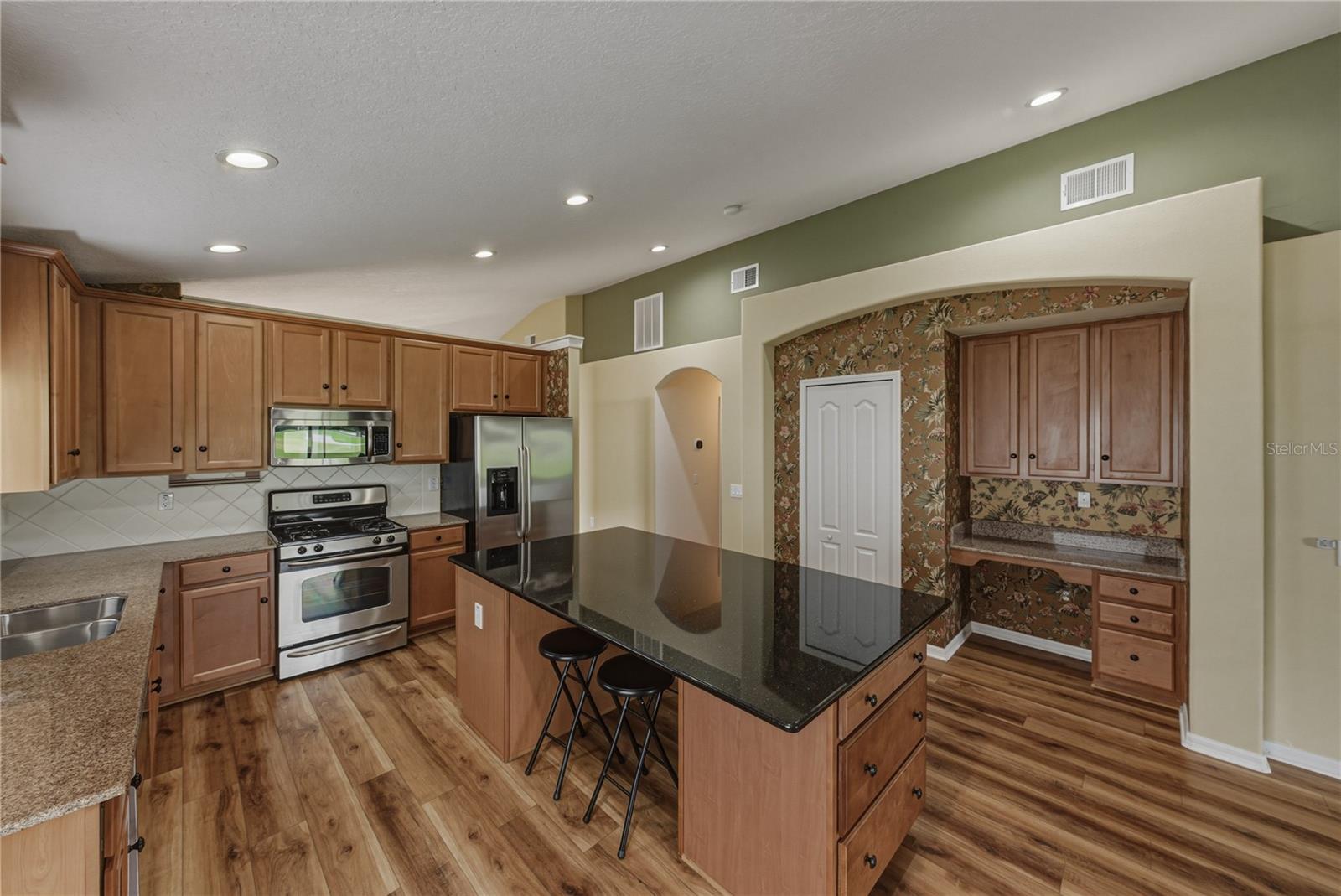 5064 Gevalia Dr Property Photo 16