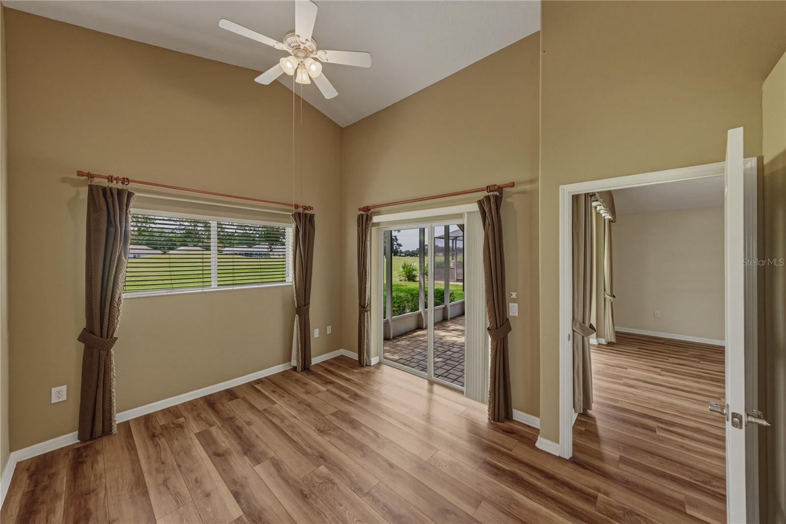 5064 Gevalia Dr Property Photo 23