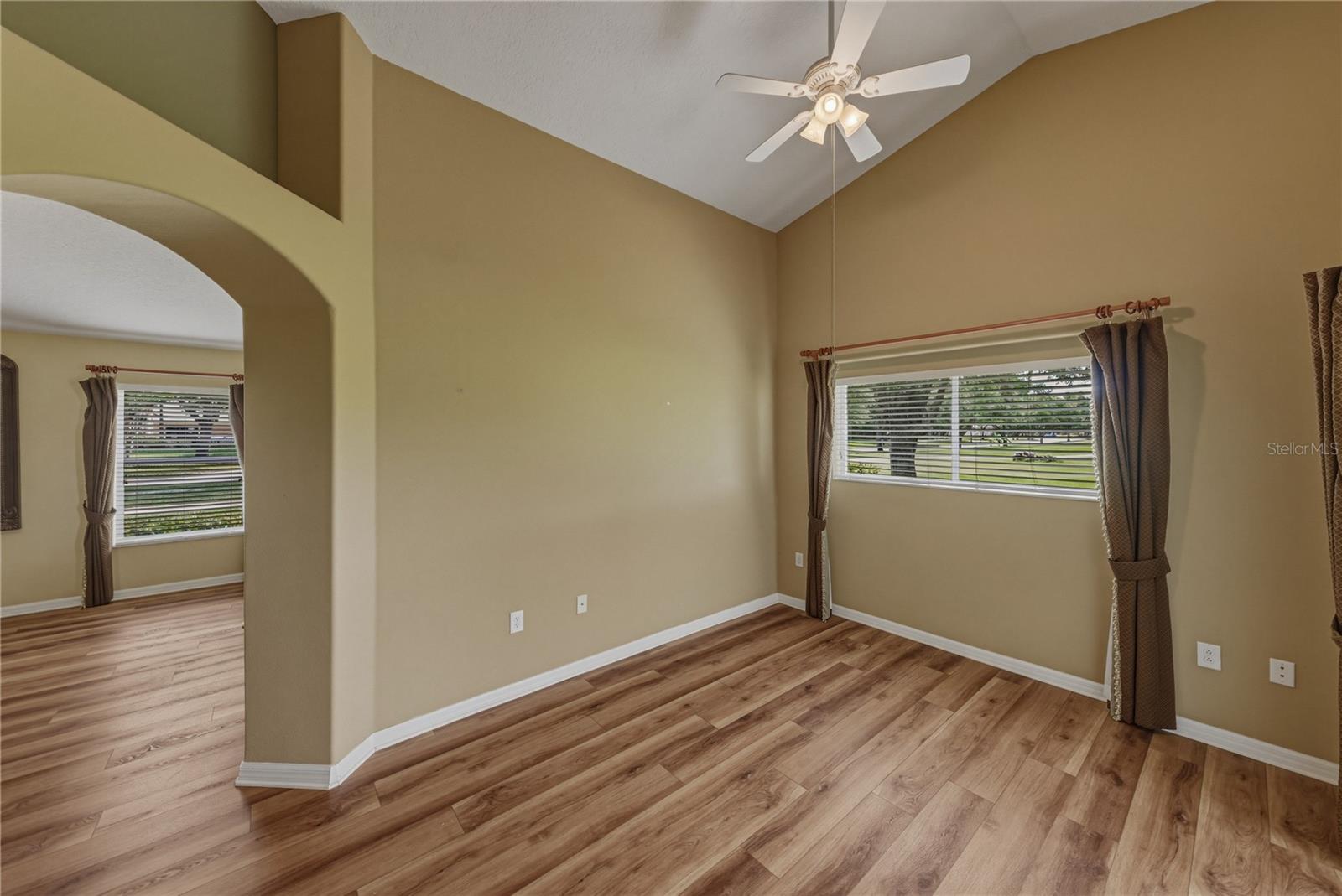 5064 Gevalia Dr Property Photo 24