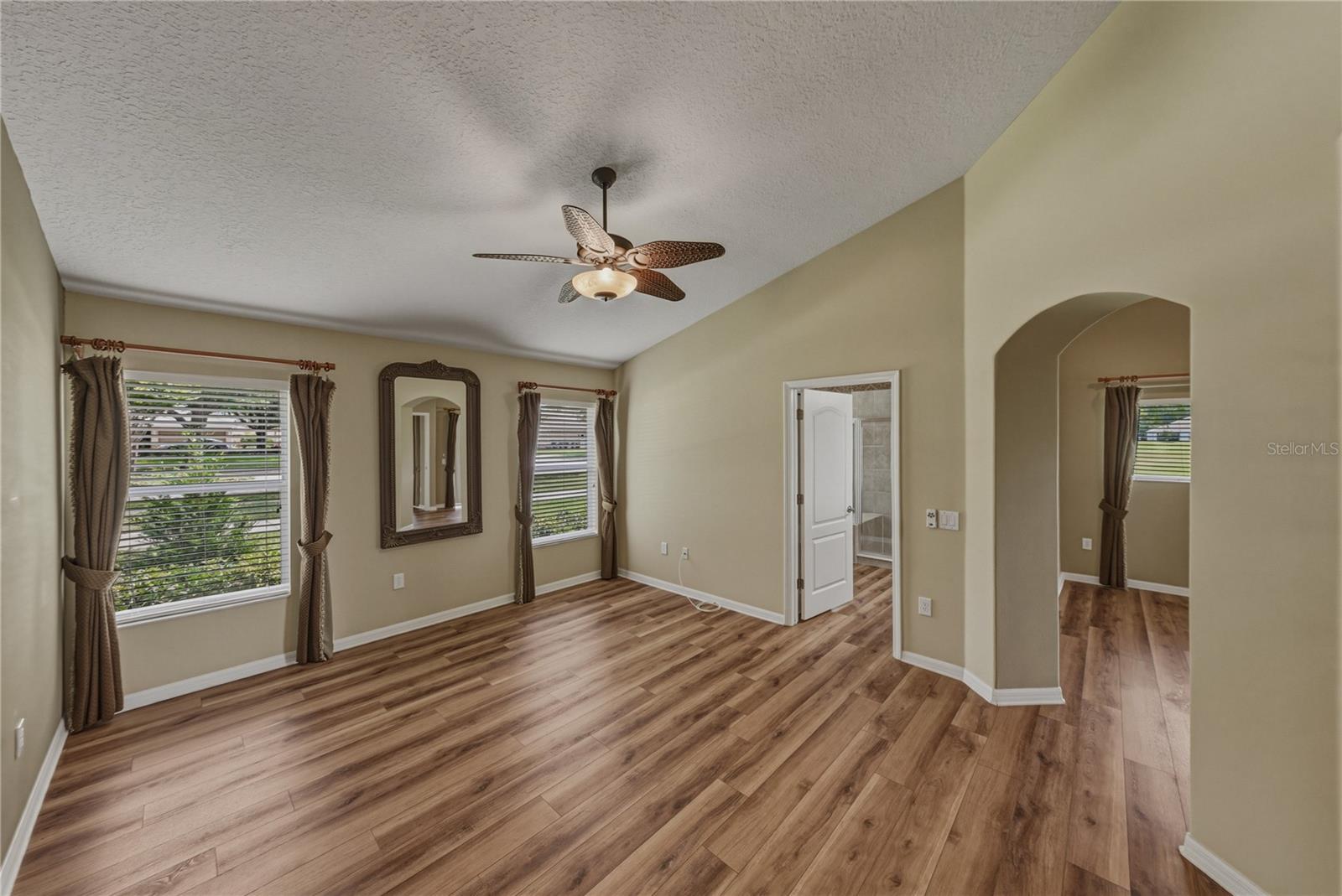 5064 Gevalia Dr Property Photo 26