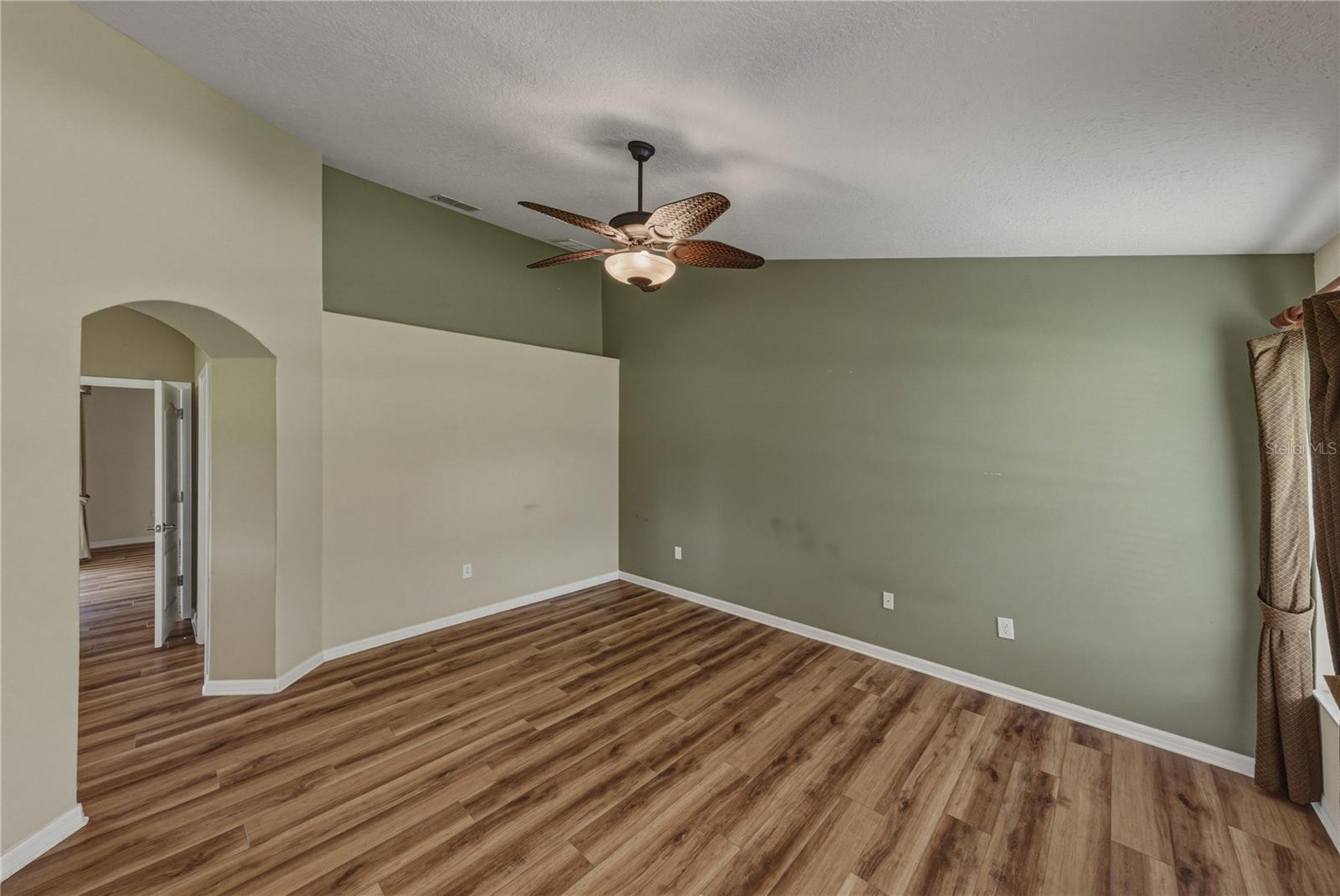 5064 Gevalia Dr Property Photo 29