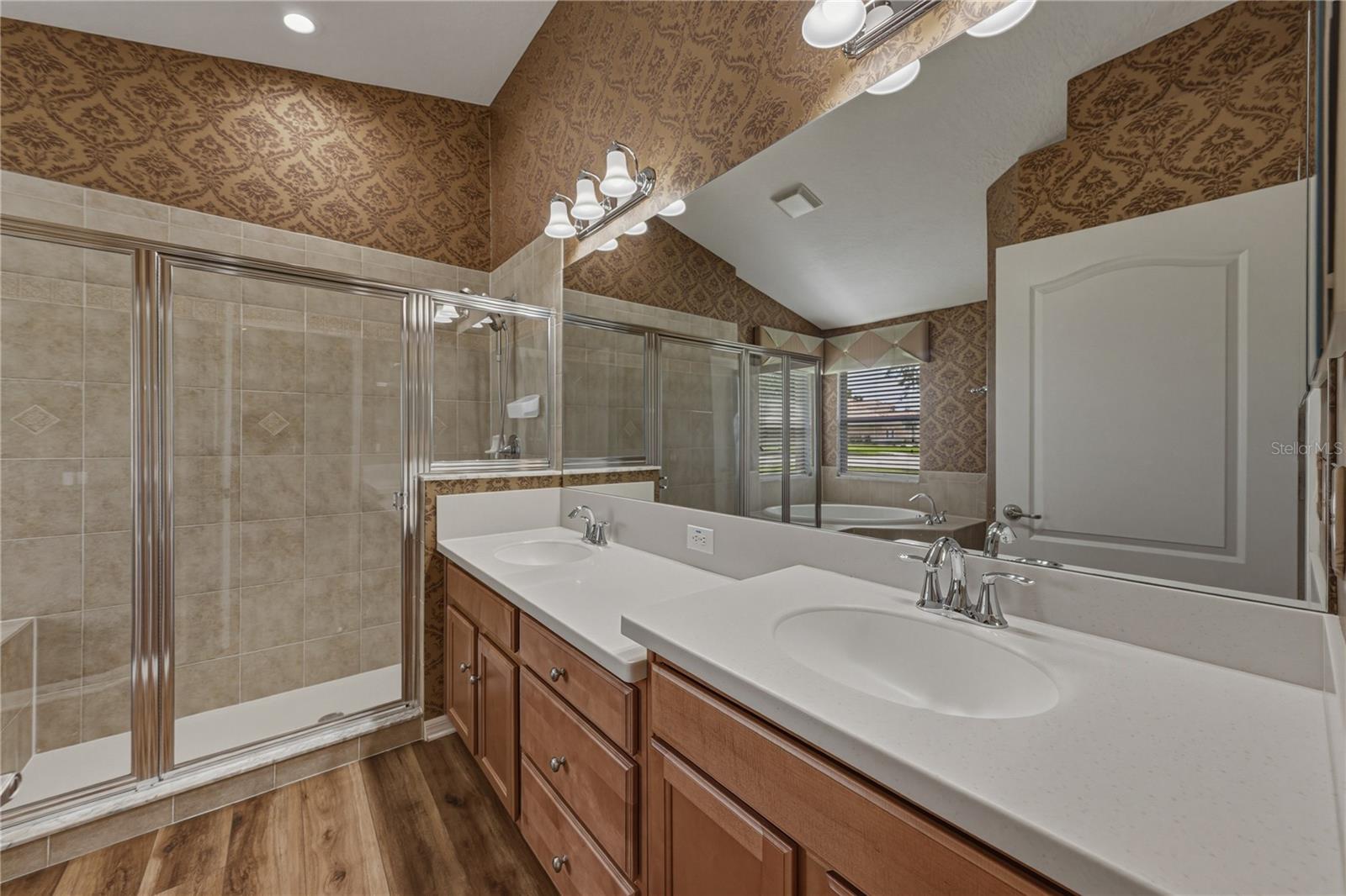 5064 Gevalia Dr Property Photo 31