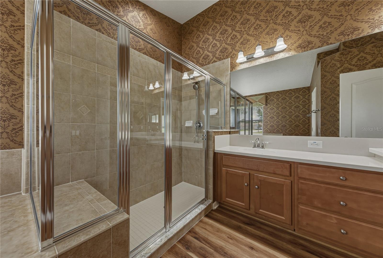 5064 Gevalia Dr Property Photo 33