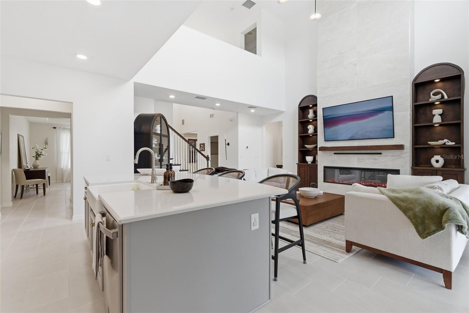 33774 Castaway Loop Property Photo 8