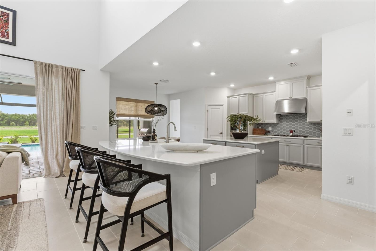 33774 Castaway Loop Property Photo 9