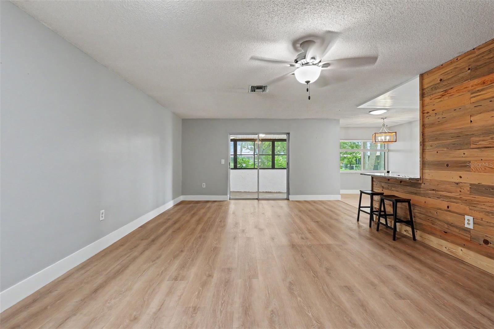 1208 Highland Ave Se #121 Property Photo 7