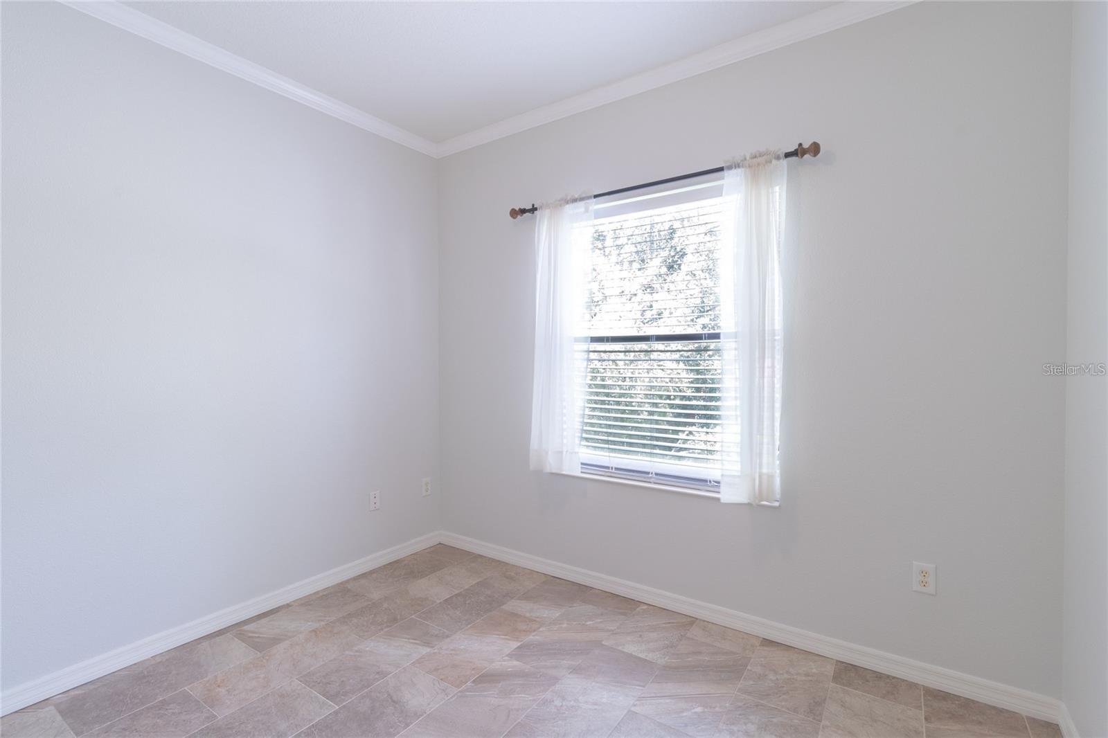 7231 Hamilton Rd Property Photo 5