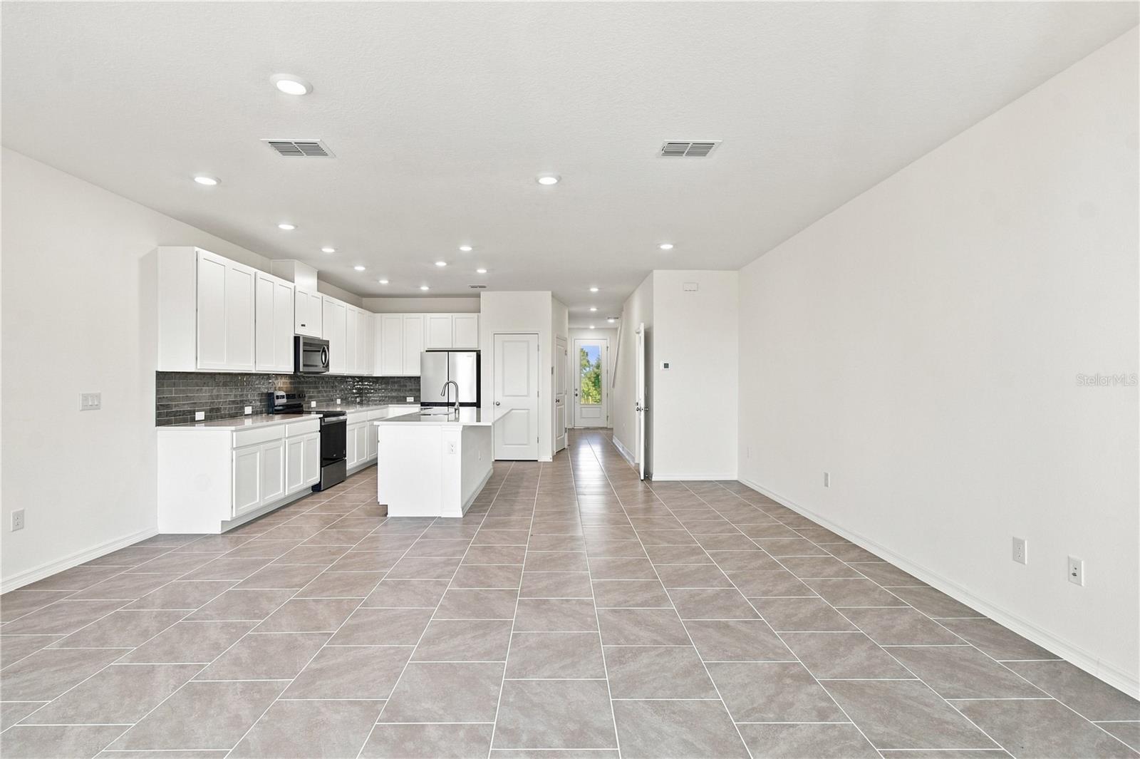 6355 Jensen View Ave Property Photo 13