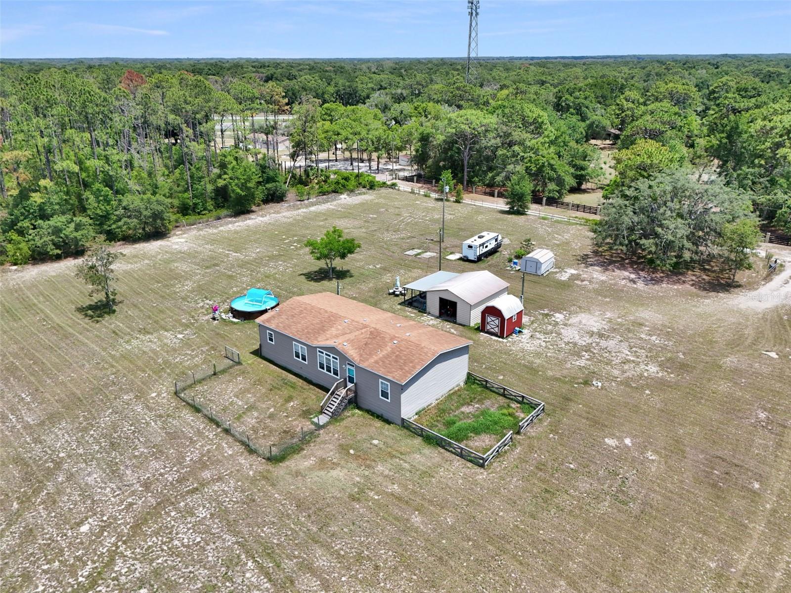16947 AUBURNDALE LN Property Photo 1
